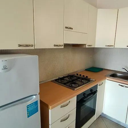 P313 Nr 102 Trilocale Sul Mare Con Ombrellone In Prima Fila